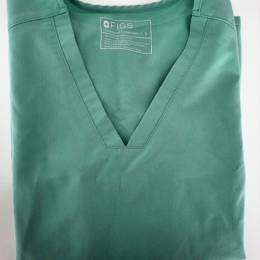 Figs JADE casma top (S)